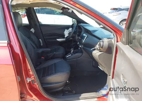 2020 Nissan Kicks Sr Xtronic Cvt z USA, uszkodzony, nr VIN 3N1CP5DVXLL485656